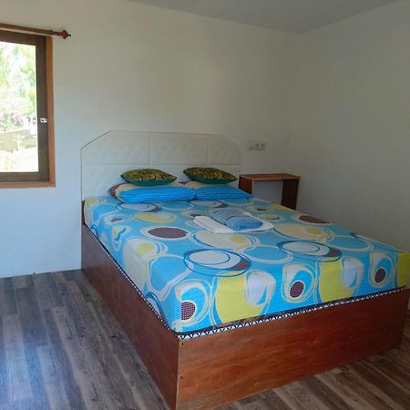 Fantastic B"N"B Hostel Gili Air Kültér fotó